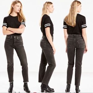 Levi’s Iconic ‘The Wedgie’ Fit Jean SIZE 28